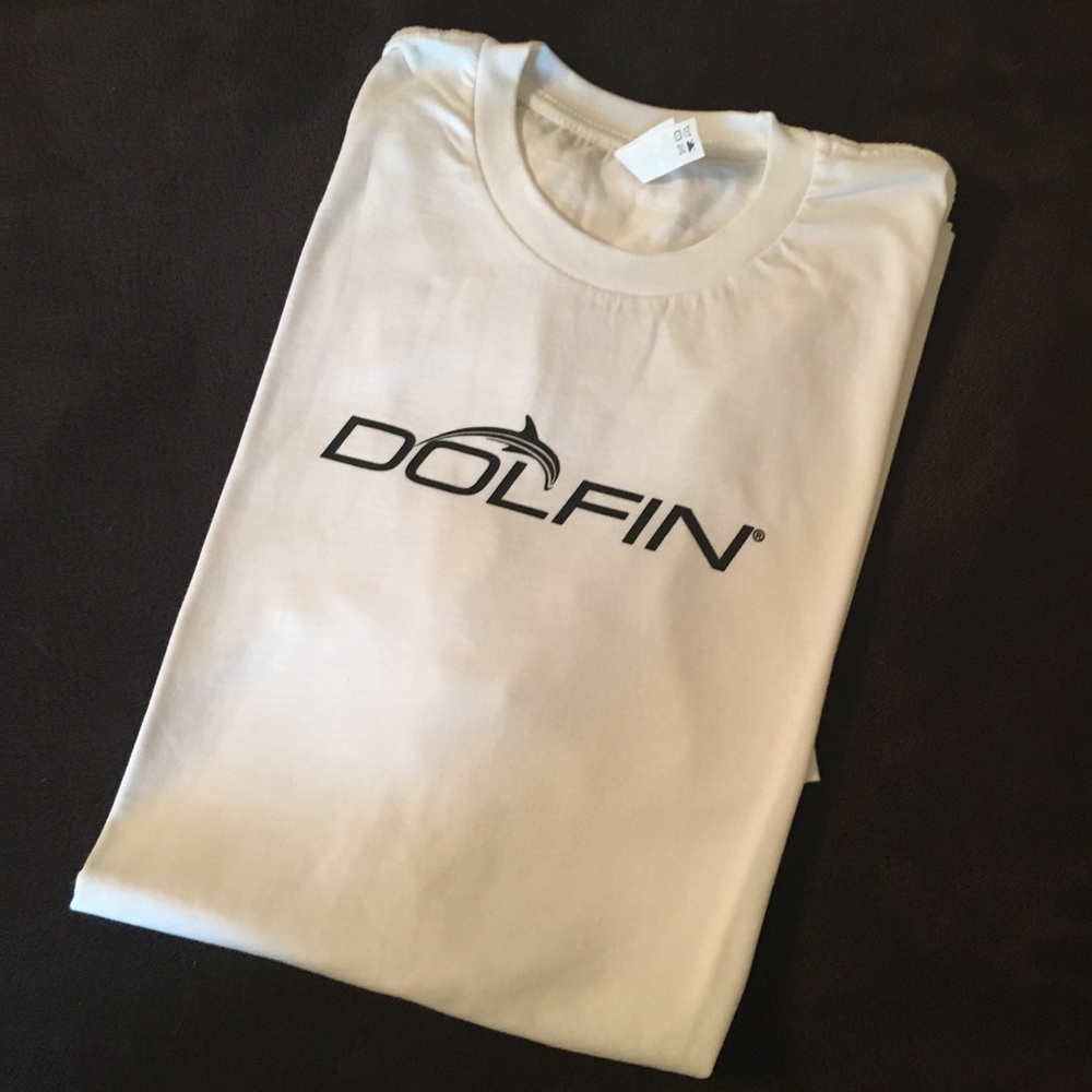 Dolfin brand t-shirt